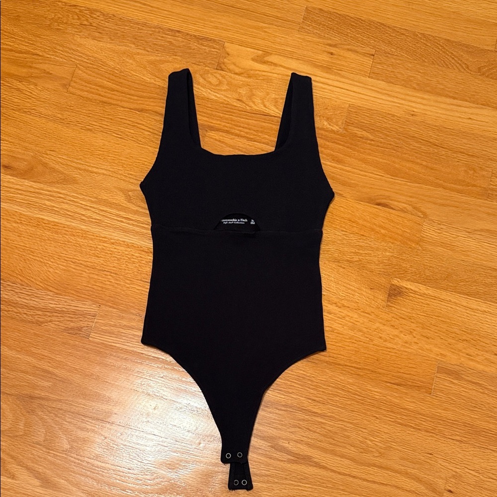 Abercrombie & Fitch Black Ribbed square neck bodysuit with a cutout.